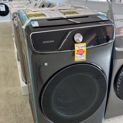 Samsung Total Capacity Smart Dial Washer with FlexWash™ and Super Speed Wash in Brushed Black