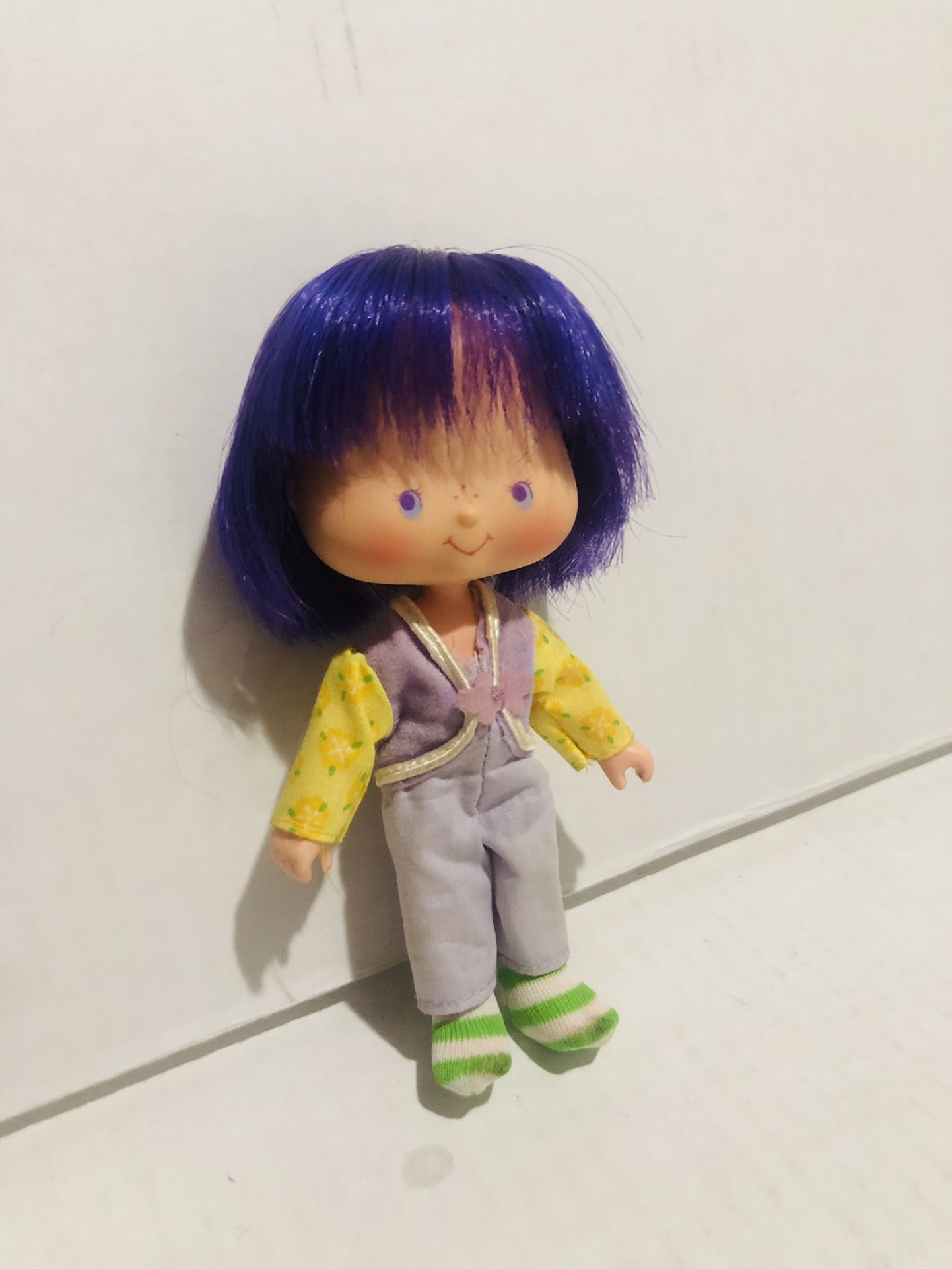 1979 Almond Tea Strawberry Shortcake Doll 