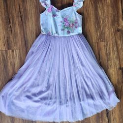 Girls  graduation dress