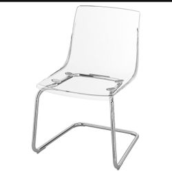 Clear Acrylic Chair 