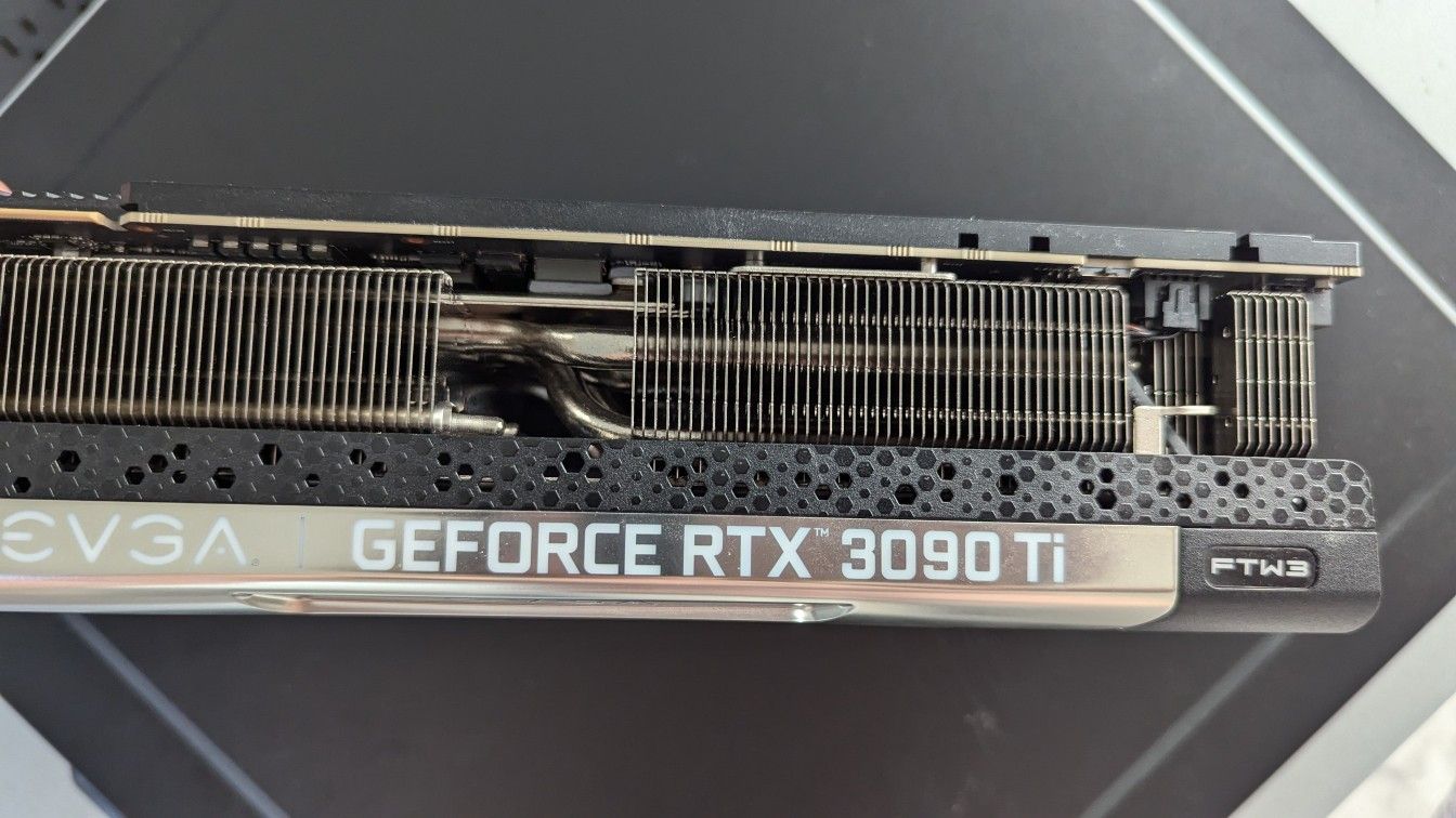 EVGA GeForce RTX 3090 Ti FTW3 Ultra Gaming 24GB GDDR6X Graphics Card - Excellent Condition!