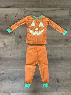 Size 18 Month Pumpkin Pajamas