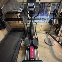 Sole E25 Elliptical Good Condition. 
