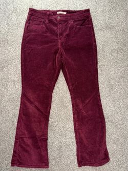 Levis burgundy corduroy size 32