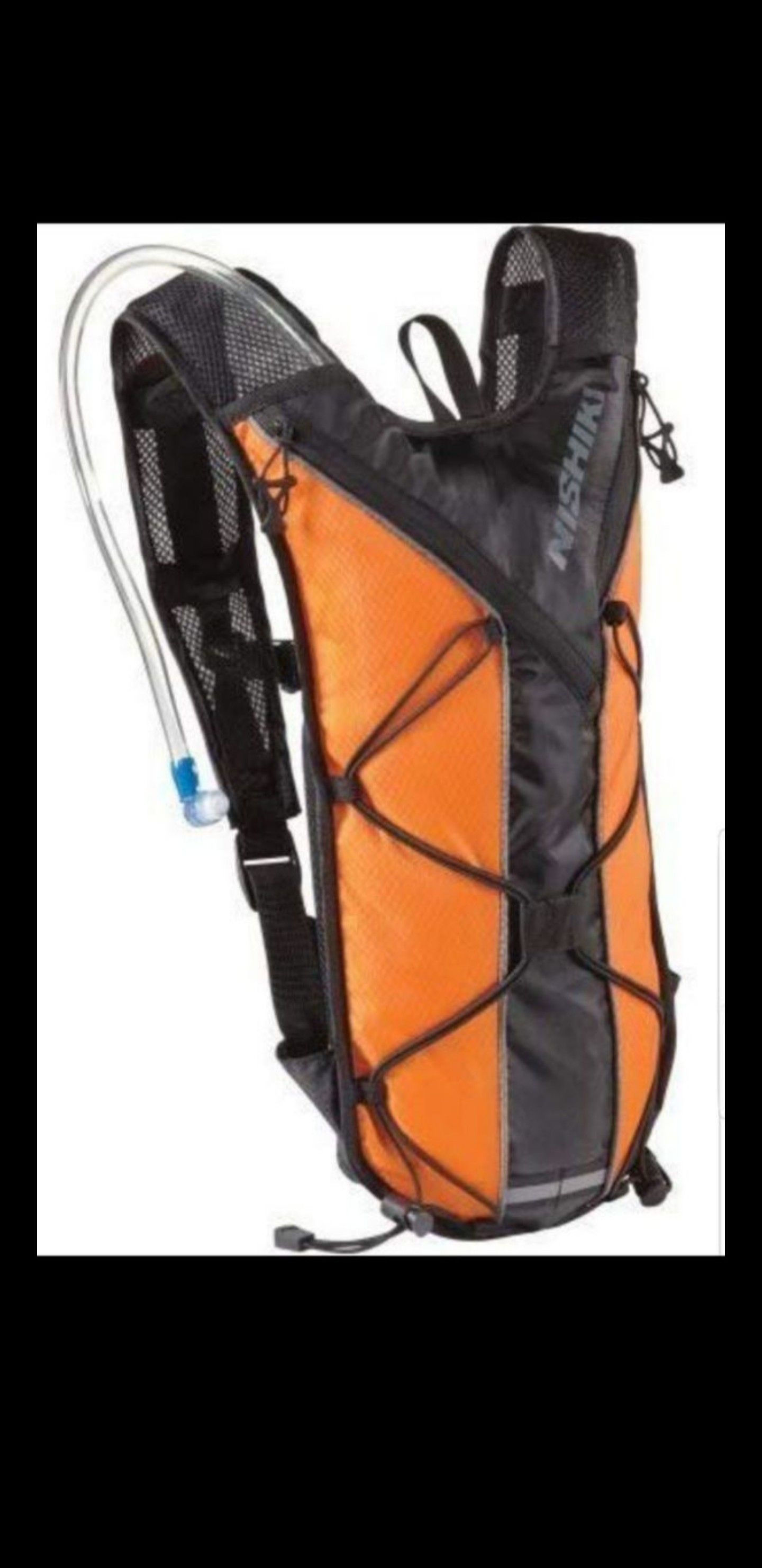 Nishiki oswego 70 oz. Hydration pack hiking backpacking biking