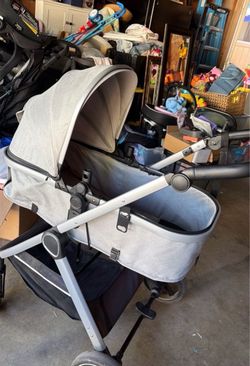Bassinet stroller
