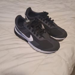 Tenis Nike