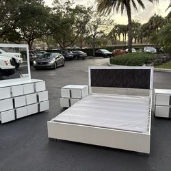 Beautiful Bedroom Set Queen Size Solid Wood White Color Like New by Malaysia Furniture