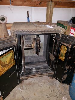 Mid 1800s jewelers safe