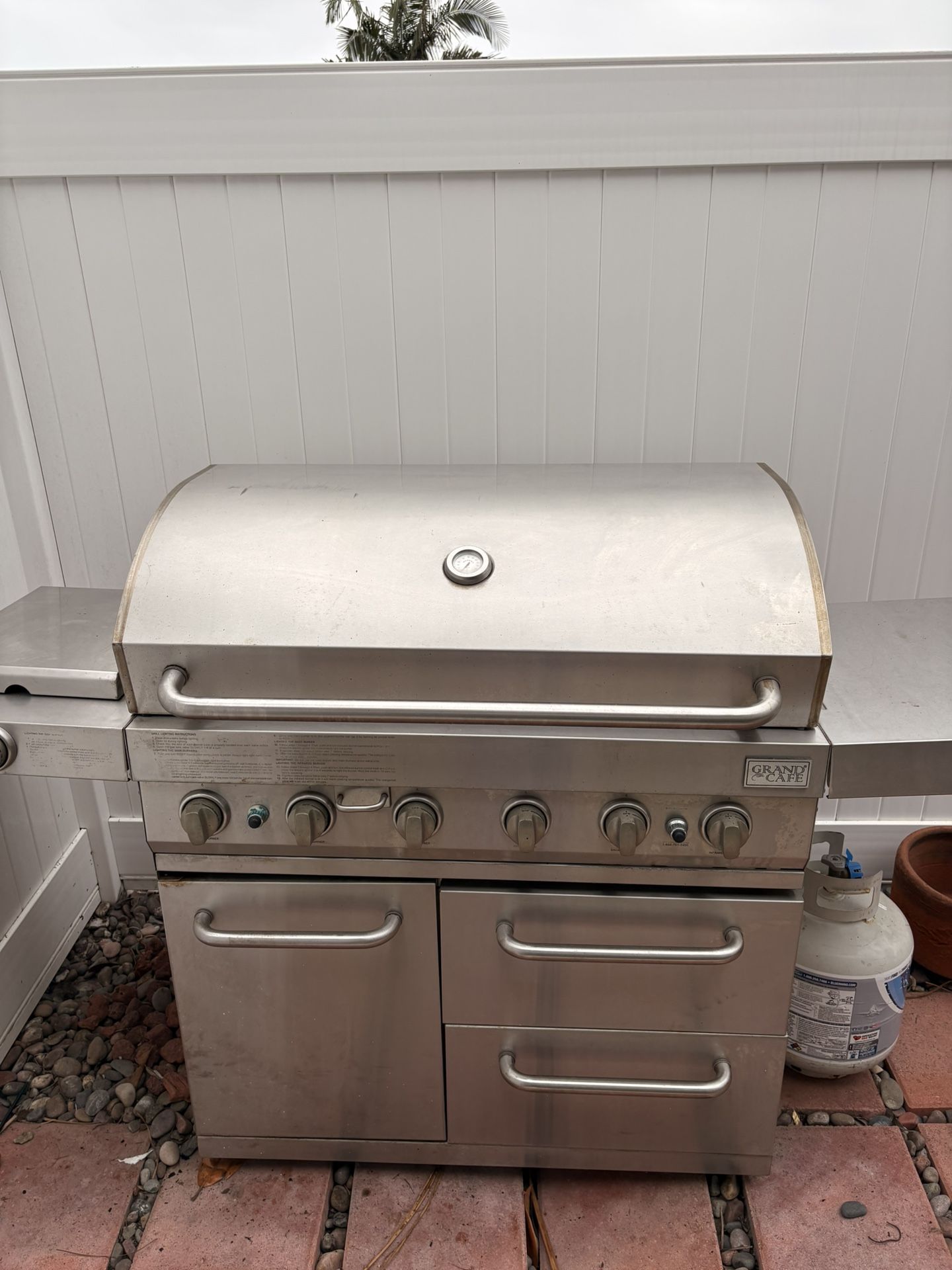 Grand Cafe BBQ Grill