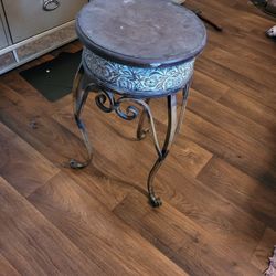 Side/end Table