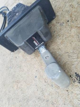 Yamaha 704 remote w/11ft cables