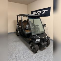 Tomberlin Golf Cart, Black - Like New – Missouri City, TX