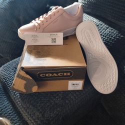 Coach Womens Size 8 Gym Shoe/ Sneaker