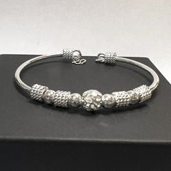 Brand New 925 Sterling Silver Bangle Bracelet size 7 1/4