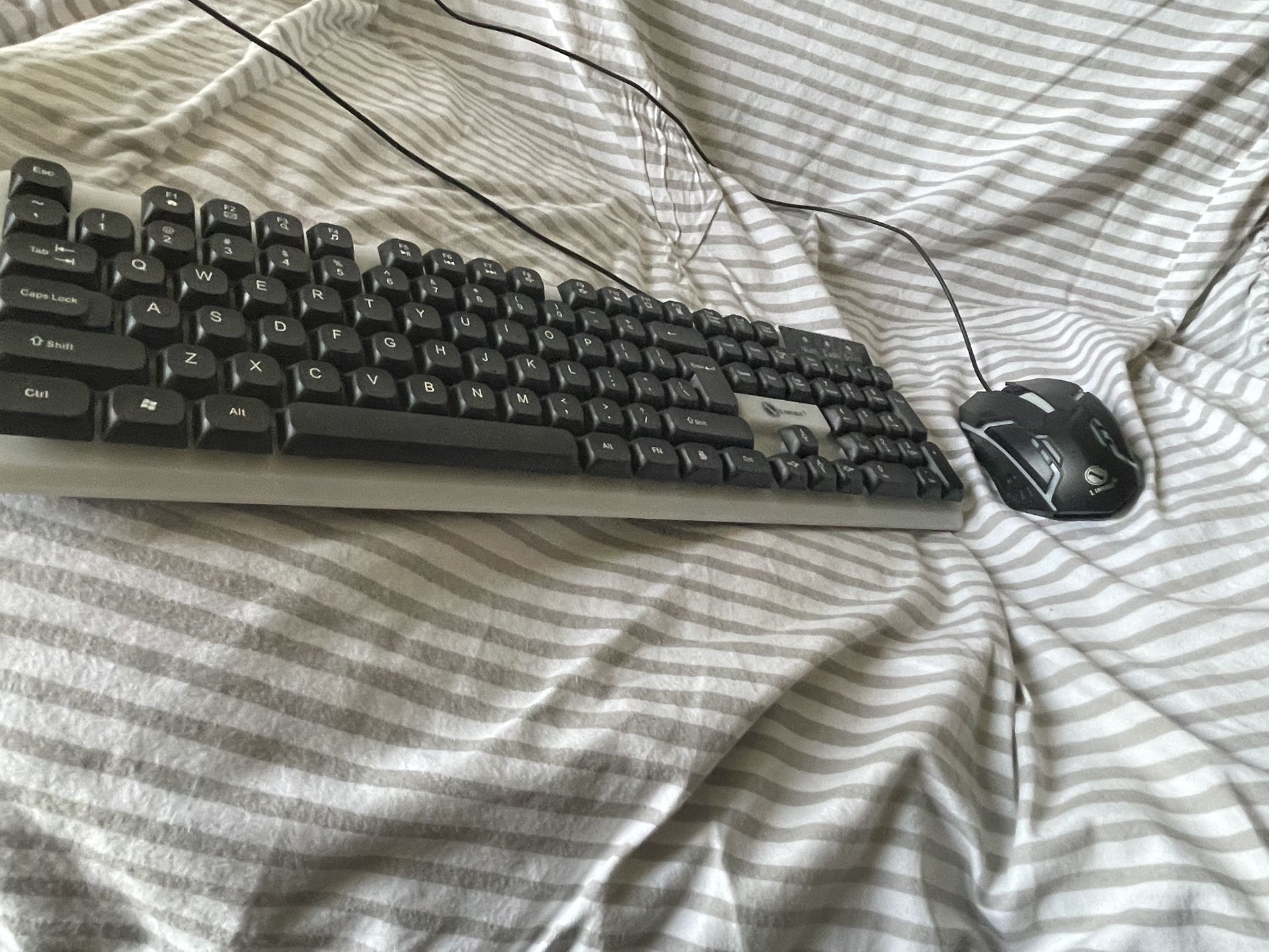 Keyboard With Mouse