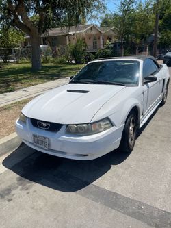 2001 Ford Mustang