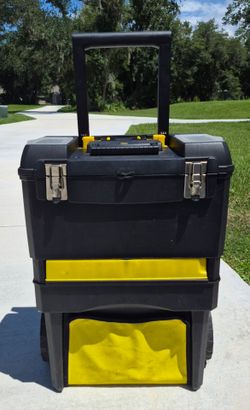 Stanley rolling toolbox