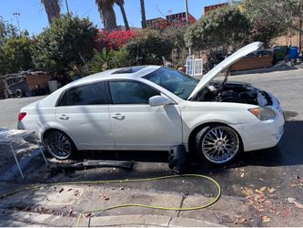 Toyota avalon 2005