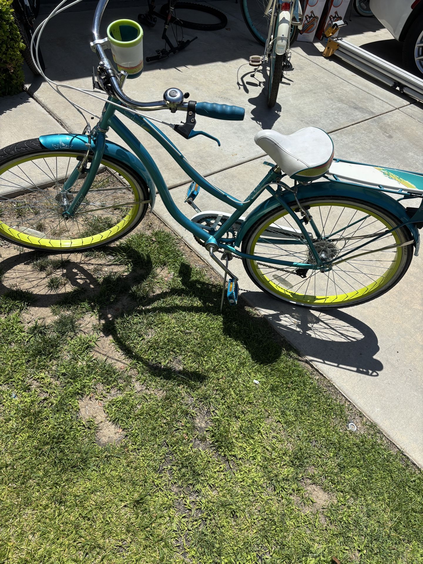 Huffy 26 Inch Beach Cruiser