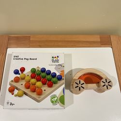 Play Toys Wautomobile & Creative Peg Board