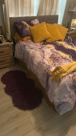 Bedding & Rugs & Pillows