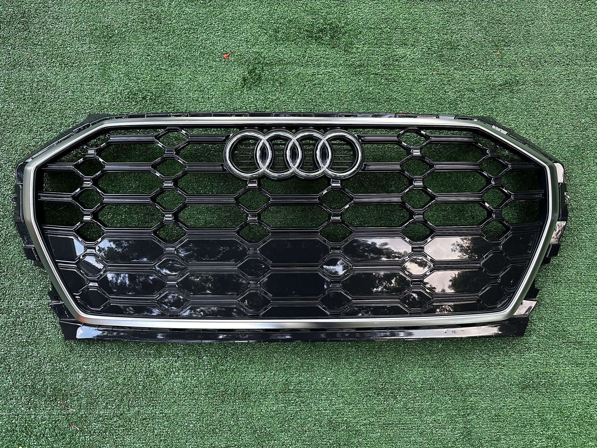 Audi Q5 Grille 2021 2022 2023 2024