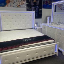 New Bedroom Set Starting St $699