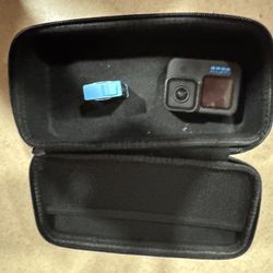 GoPro HERO10 Black 5.3K UHD Action Camera Cracked Screen 1