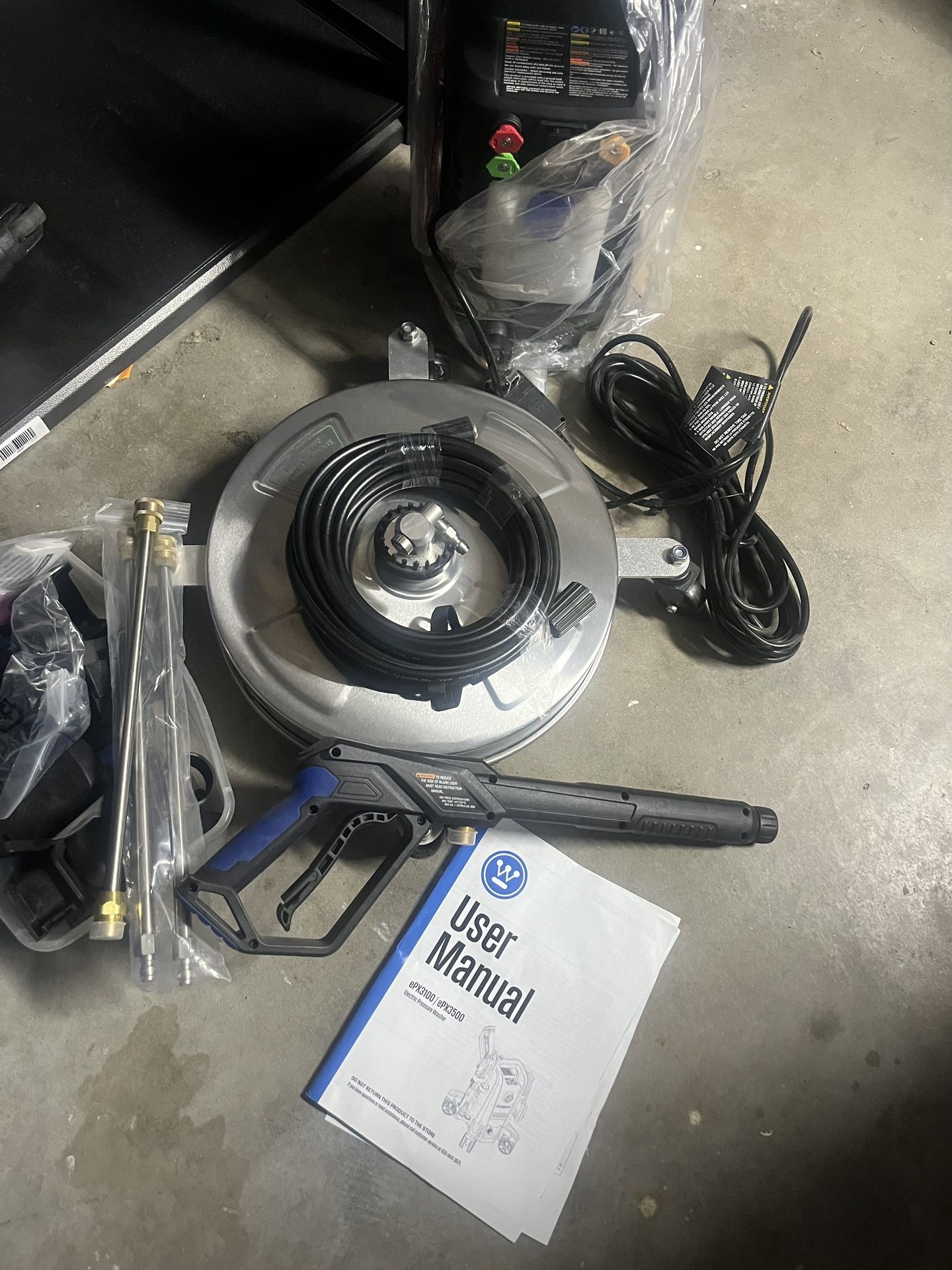 Westinghouse Electric Pressure Washer (Complete Set + Surface Cleaner) — New / Never Used