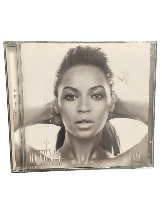 CD album "I Am... Sasha Fierce" by Beyoncé, released in 2008
