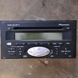 Toyota OEM Scion 86120-0W080 Pioneer Stereo CD MP3 Front Face DEH-M8037zt