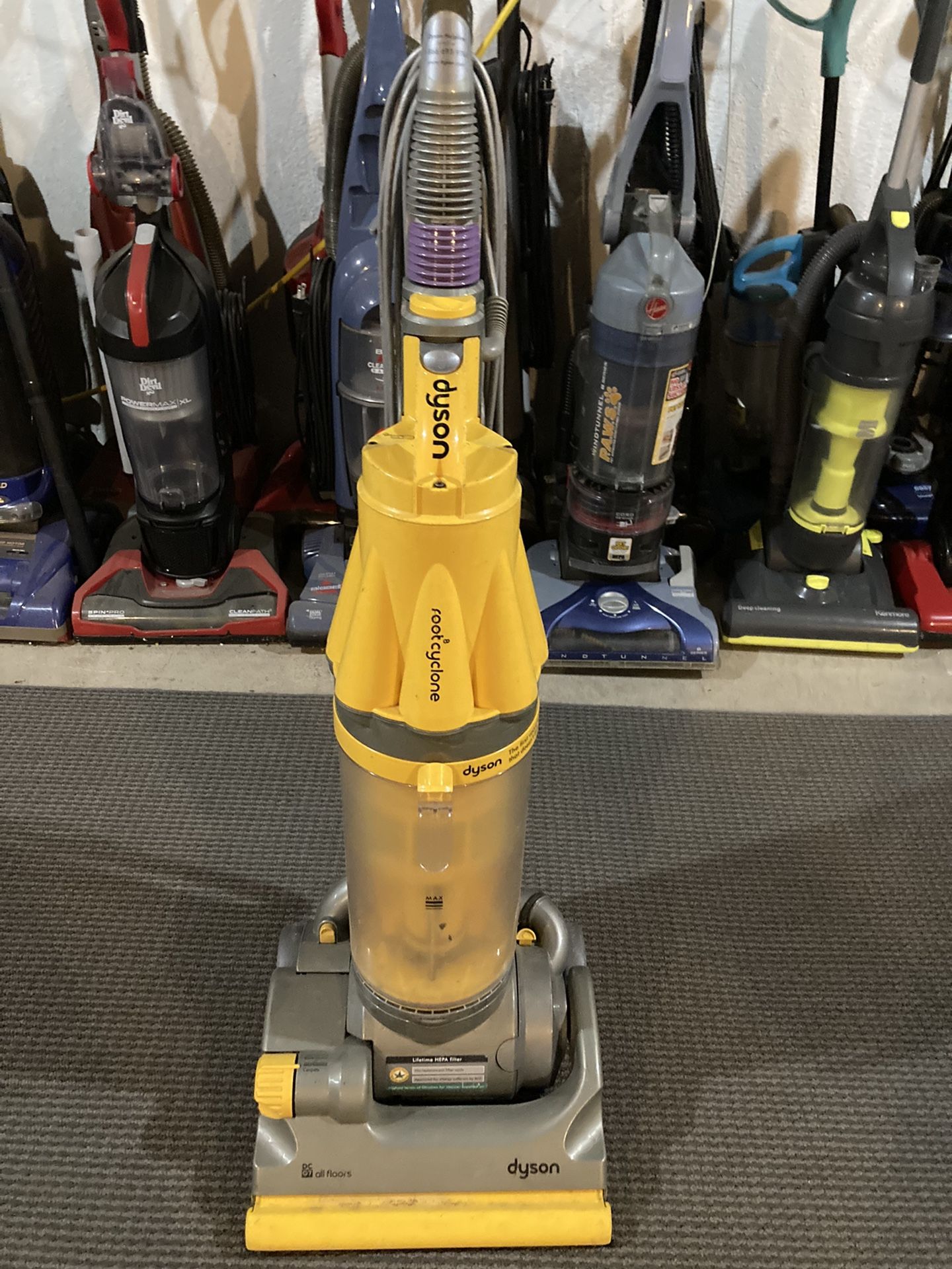  Vacuums For Sale Shark Oreck Dyson Kemore 