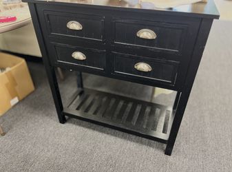 Elegant foyer table