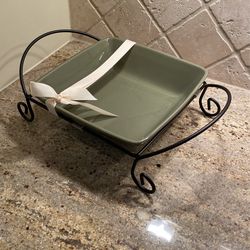 9x9 Serving Dish And Black Iron Stand *NEW*