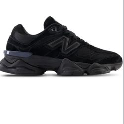 Nbb 9060 Size10.5 135-130 Obo Firm On Price lmk up for delivery or pick up