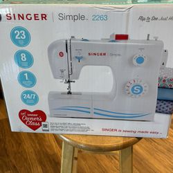 Singer Simple 2263 Sewing Machine