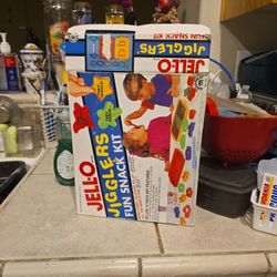 Jello Jiggler 