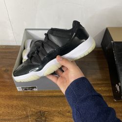 72-10 Jordan 11 Lows