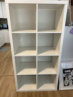 IKEA Kallax 2x4 Shelf, White, 8 Cubes
