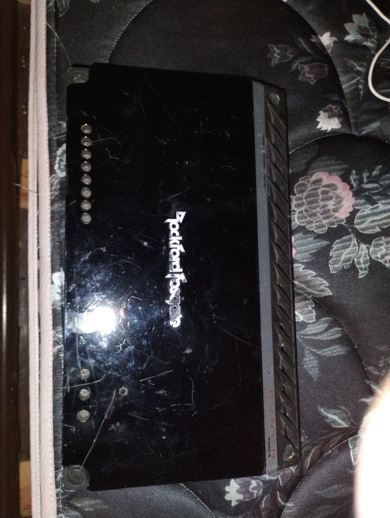 Rockford Fosgate Punch P400X4 4-Channel Amplifier
