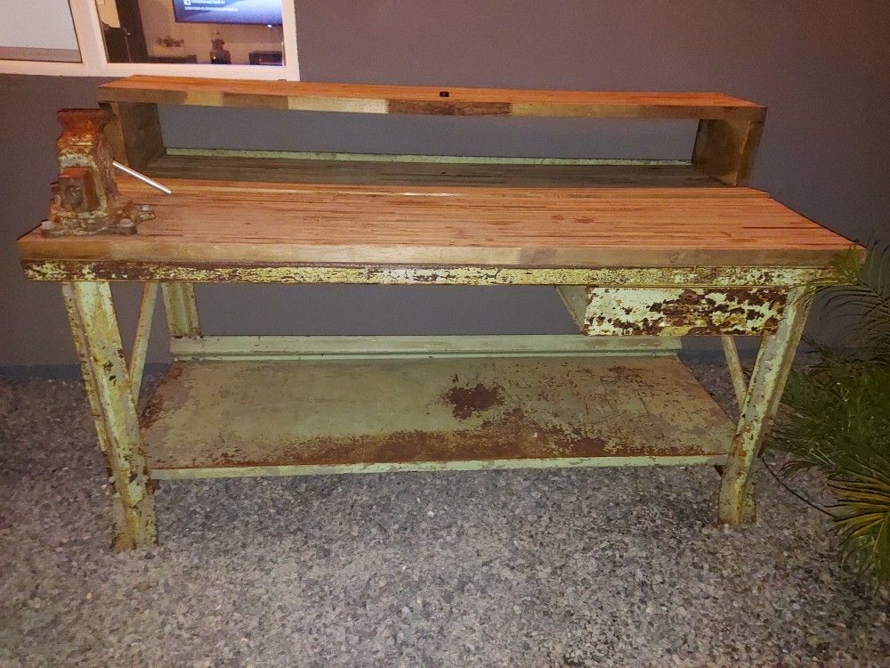 Vintage Work Bench