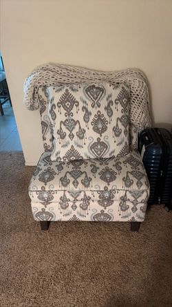 Lounge chair
