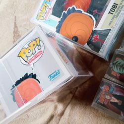Naruto Fig Pins And Funko Pops