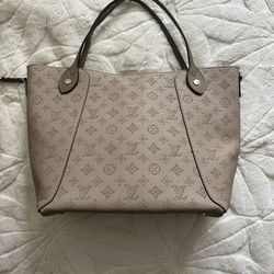 Louis Vuitton Leather Tote 
