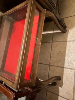 curio display table glass