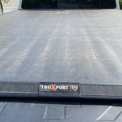 TruXedo TruXport Tonneau Coveruu, 8 foot 3 in Bed