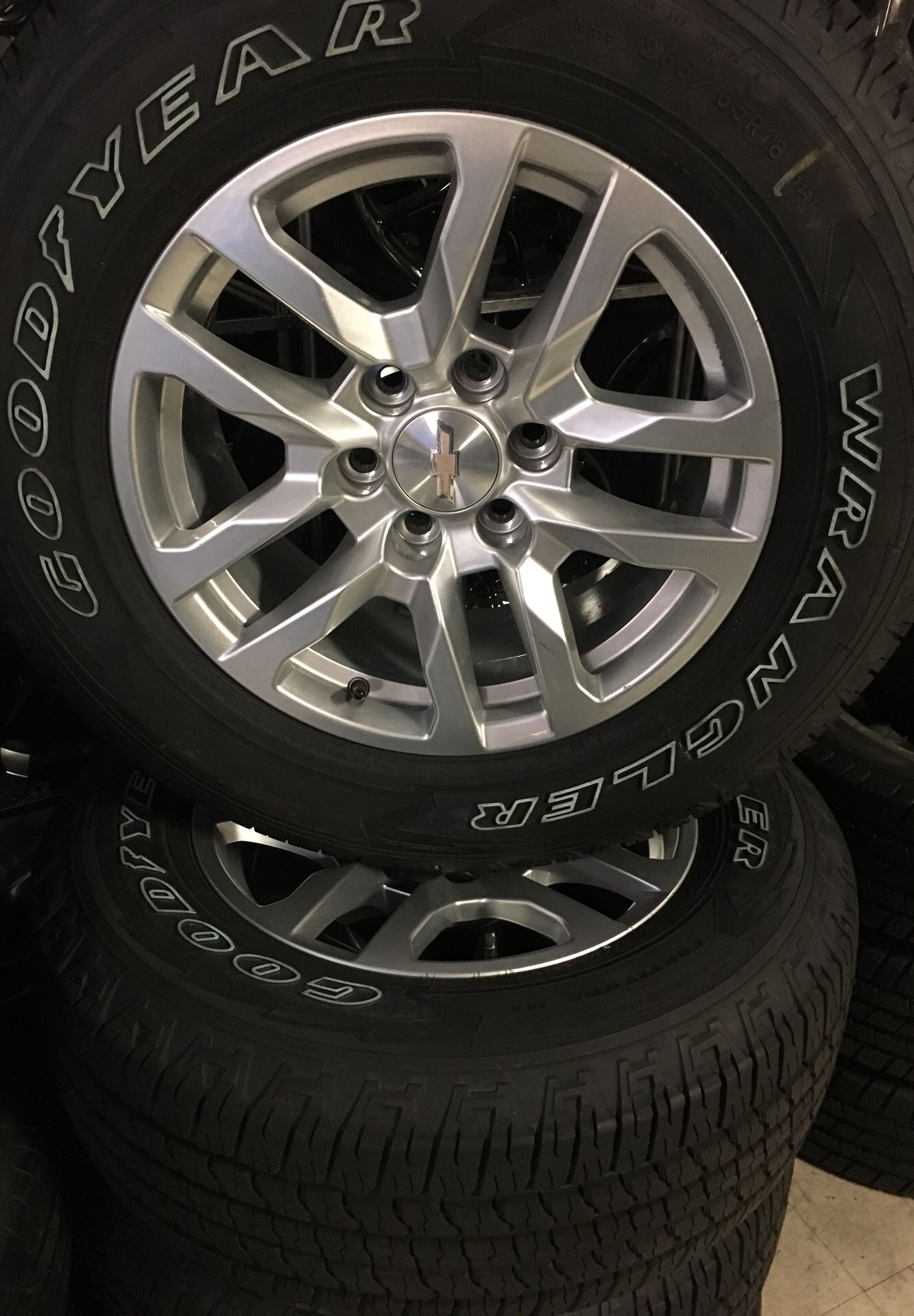 2019 Chevy Silverado take offs like new for Sale in Austin, TX OfferUp