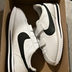 Nike Cortez
