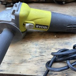Ryobi Grinder 